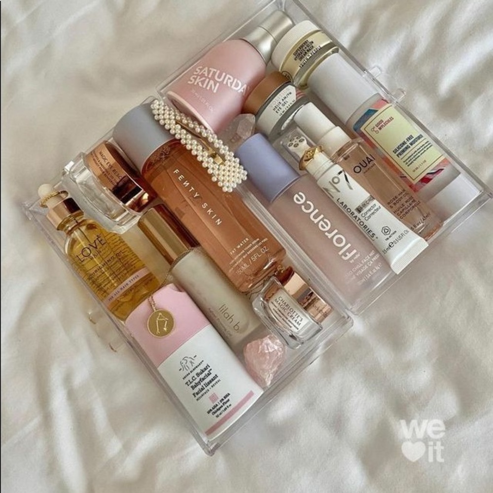 Mystery Beauty Bundle ❤️‍🔥 - Picture 2 of 3